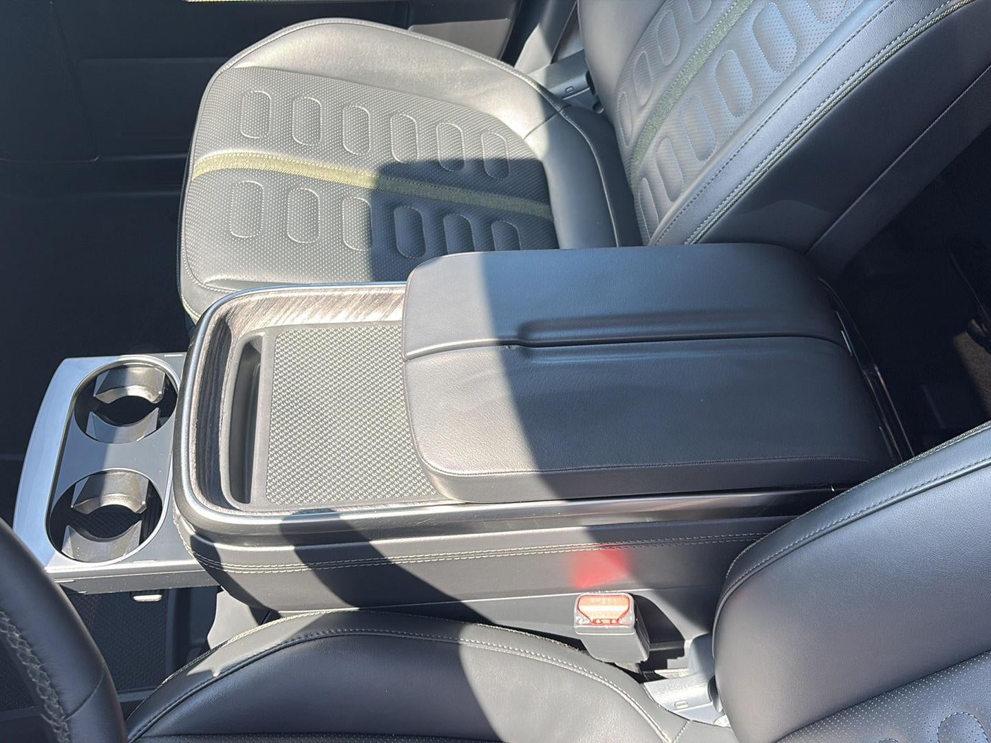 2022 RIVIAN R1S Launch Edition
