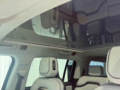 2025 RIVIAN R1S Premium