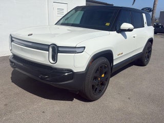 2025 RIVIAN R1S Premium