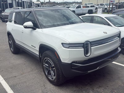 2026 RIVIAN R1S Base