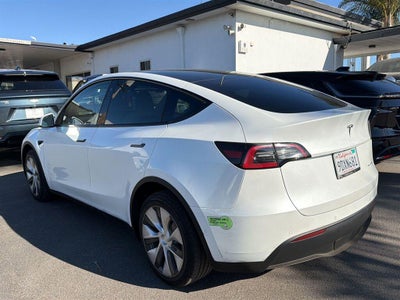 2022 Tesla Model Y Long Range Dual Motor All-Wheel Drive