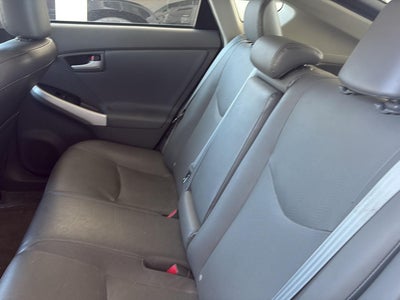 2010 Toyota Prius III