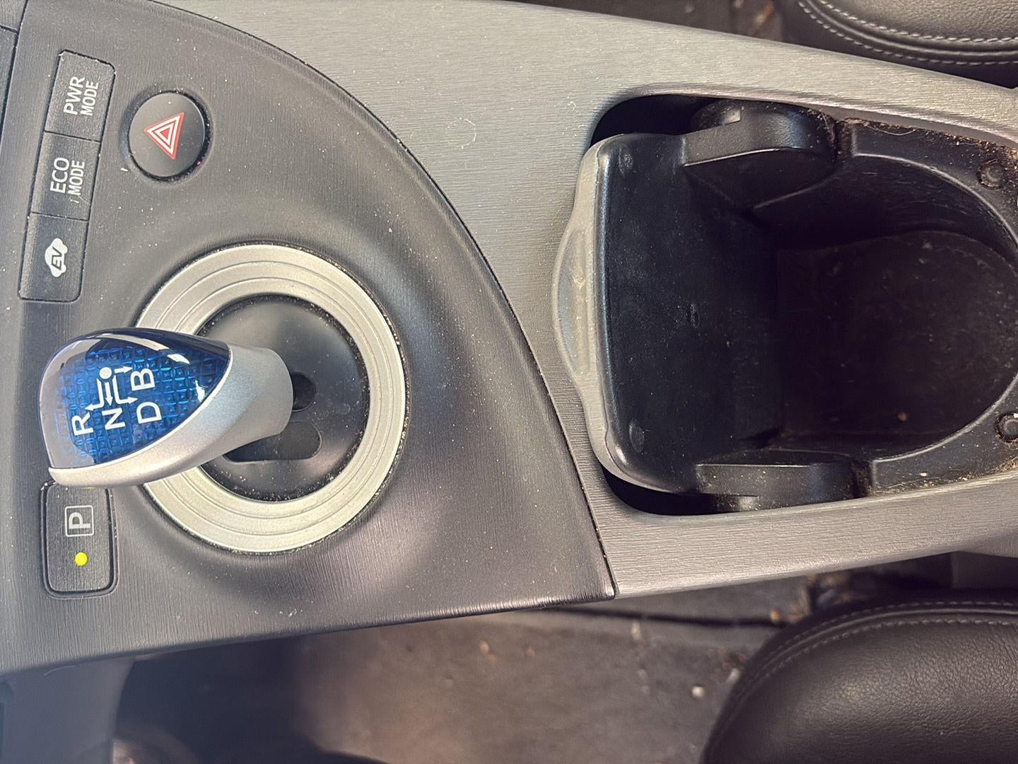 2010 Toyota Prius III