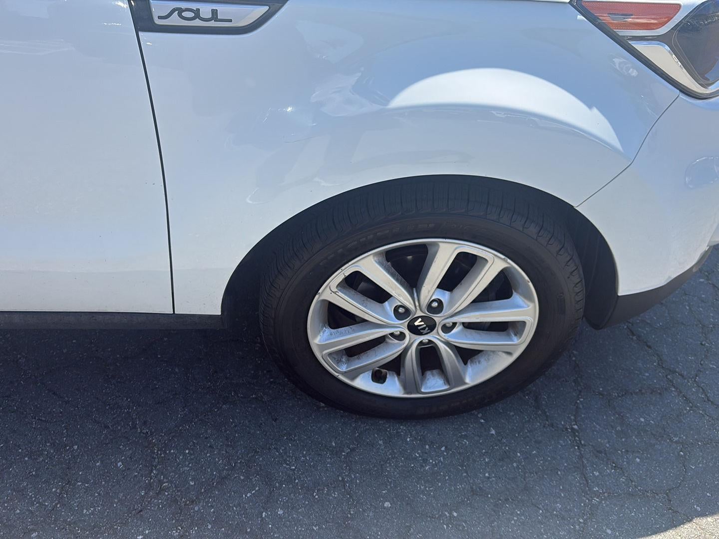 2018 Kia Soul +