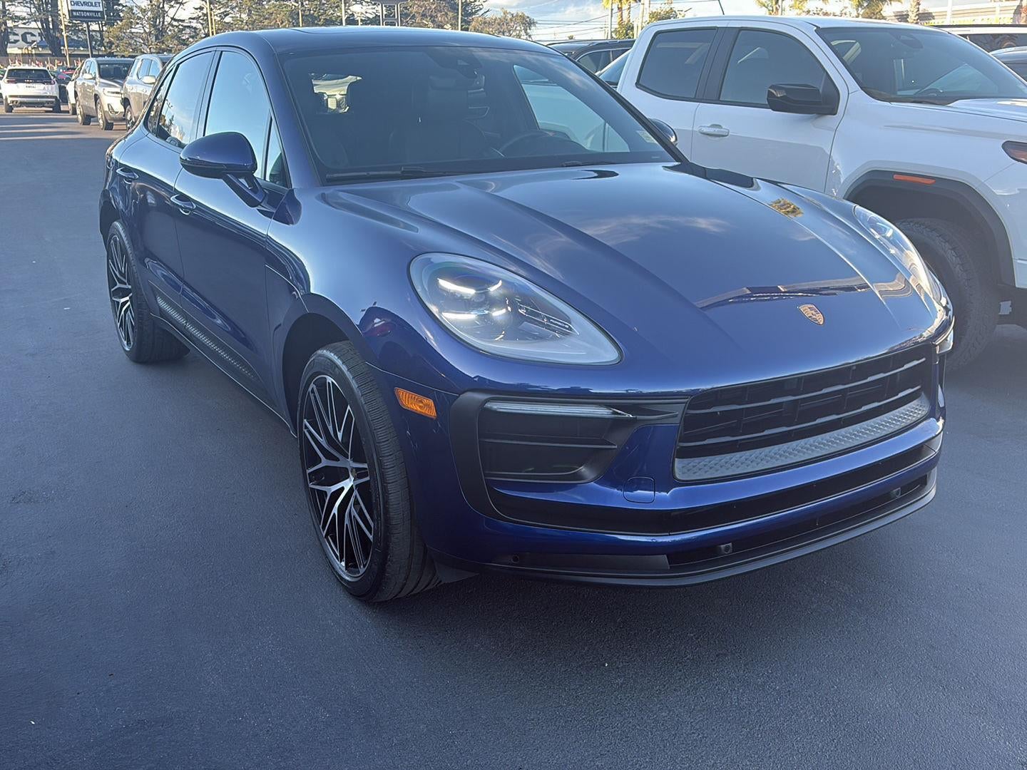 2022 Porsche Macan Base