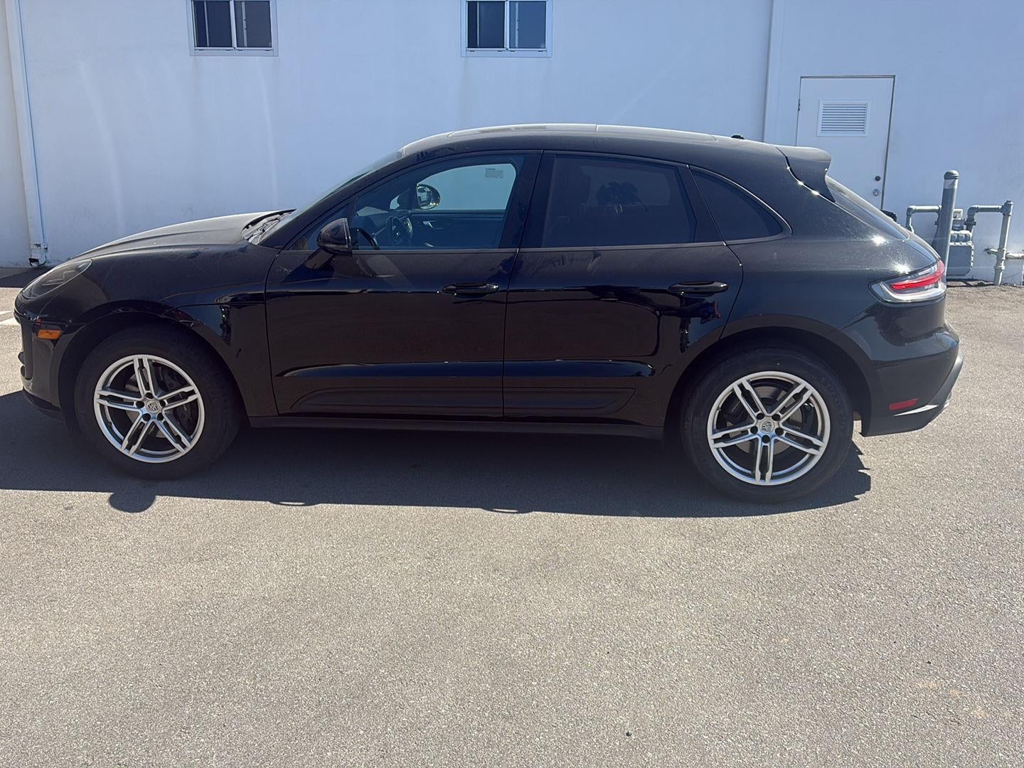 2024 Porsche Macan Base