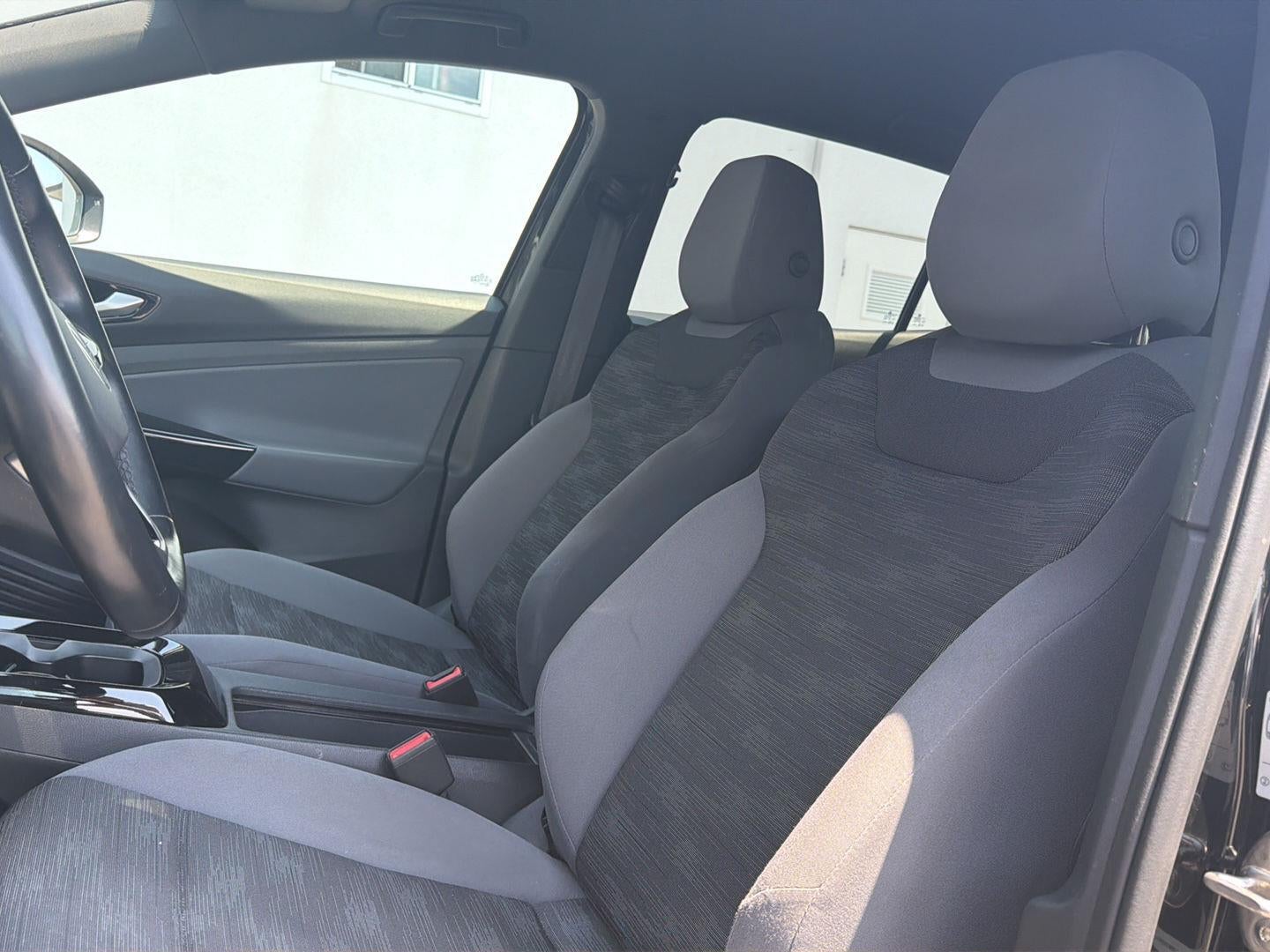 2021 Volkswagen ID.4 Pro