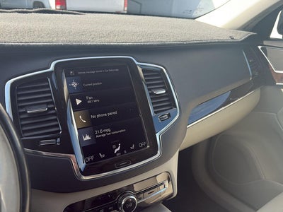 2017 Volvo XC90 T6 Momentum