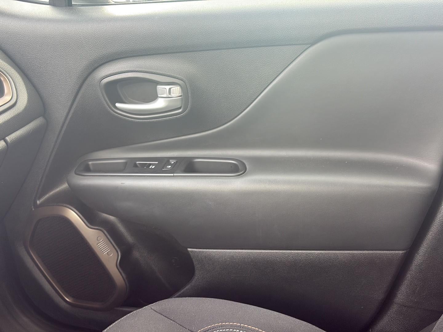 2023 Jeep Renegade Upland